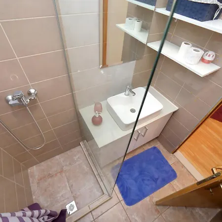 Apartment Ivana *