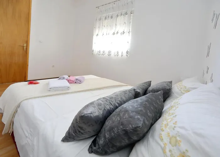 Ivana Apartman