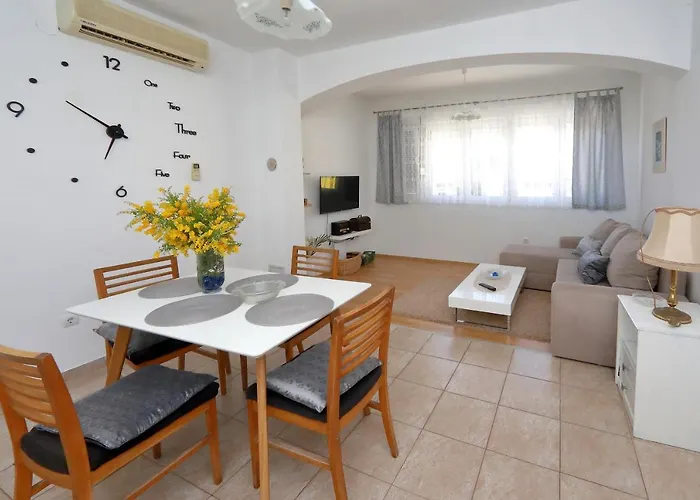 Apartman Ivana *
