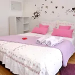 شقة Ivana